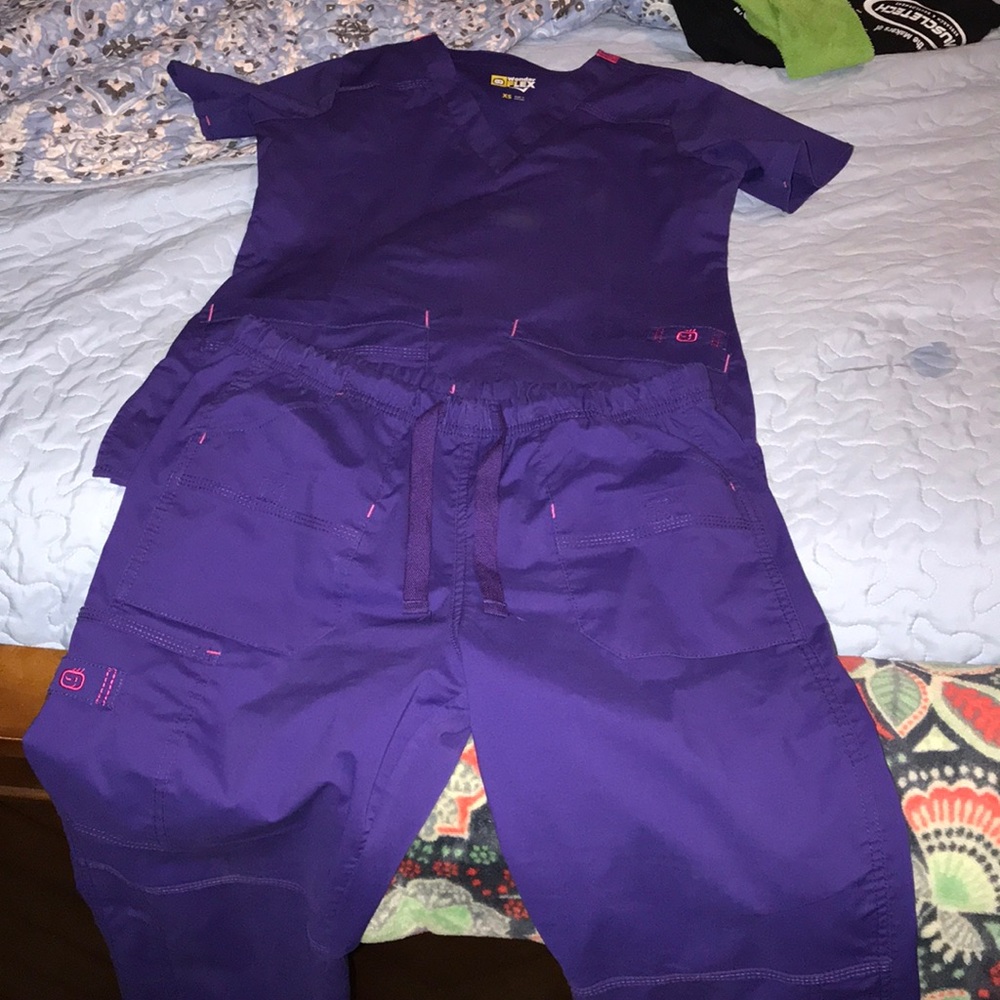 wonder wink flex scrubs